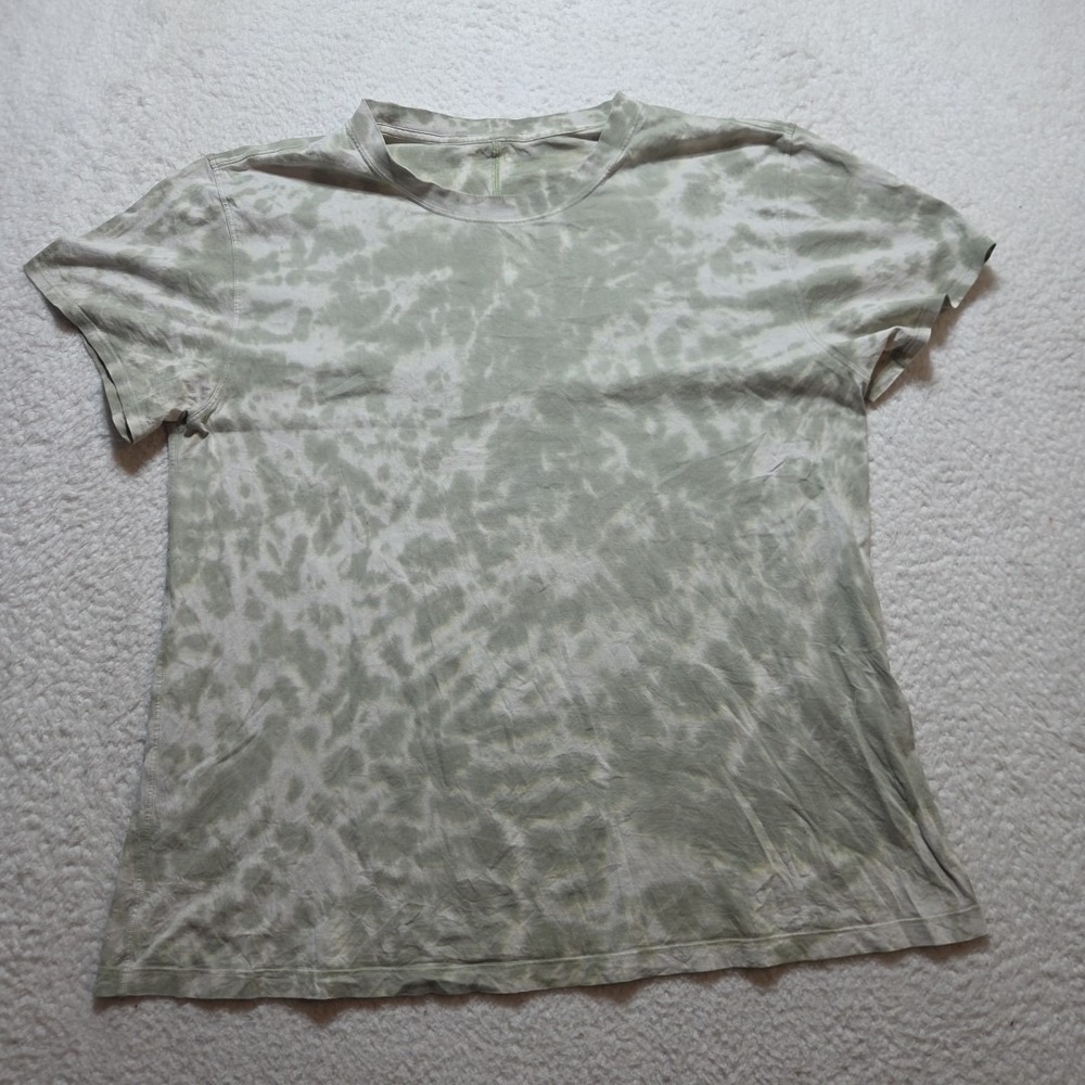 lululemon athletica Light Sage Tie-Dye Short Sleeve Tunic Top